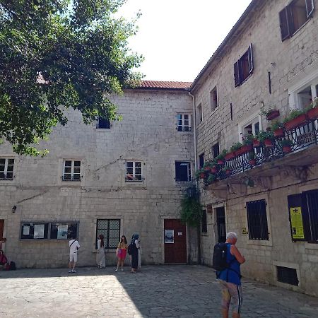 Centar Starog Grada Διαμέρισμα Κότορ Εξωτερικό φωτογραφία